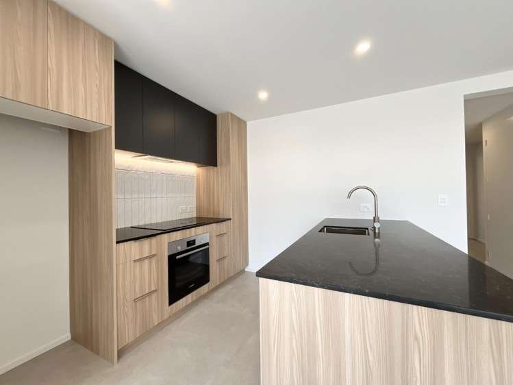 2/200 Lyttelton Street Spreydon_3