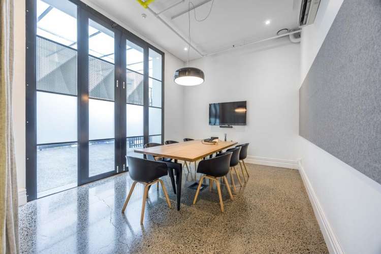 18-26 Wellesley Street East City Centre_20