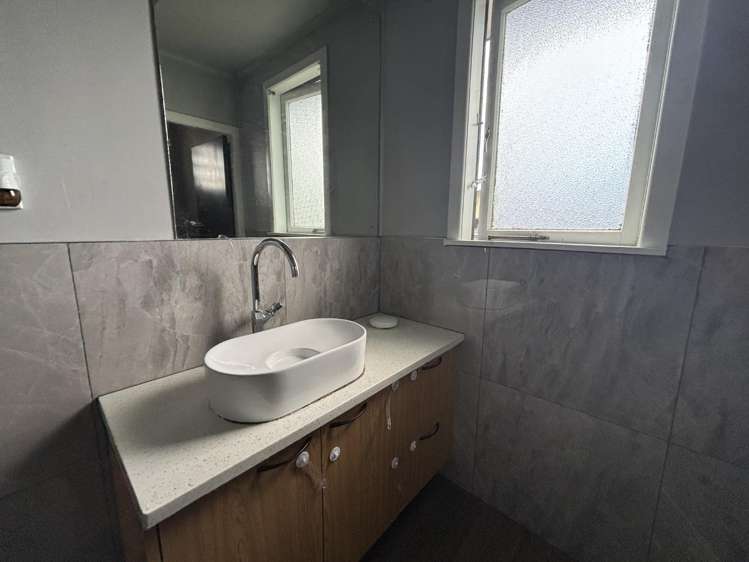 37 Metcalfe Road Ranui_12