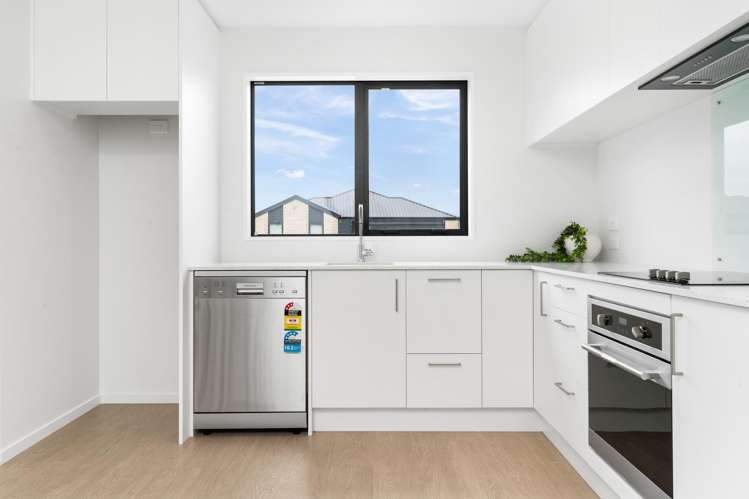 49 Bill Hammond Drive Belfast_11