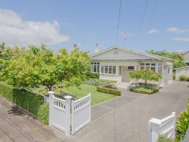 82 Quadrant Road Onehunga_1