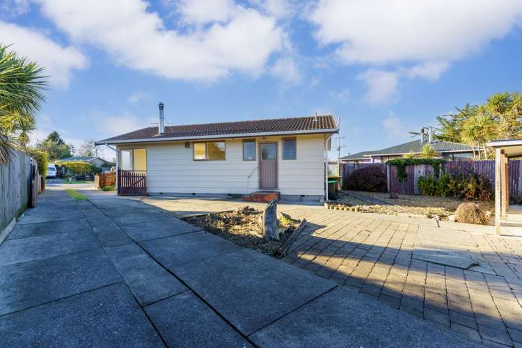 97 Dunns Avenue The Pines Beach_11