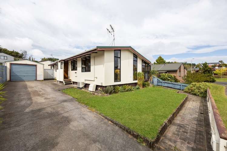 14 Tupelo Street Pukete_16