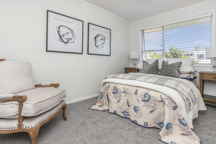 1/12 Markham Place Bucklands Beach_10