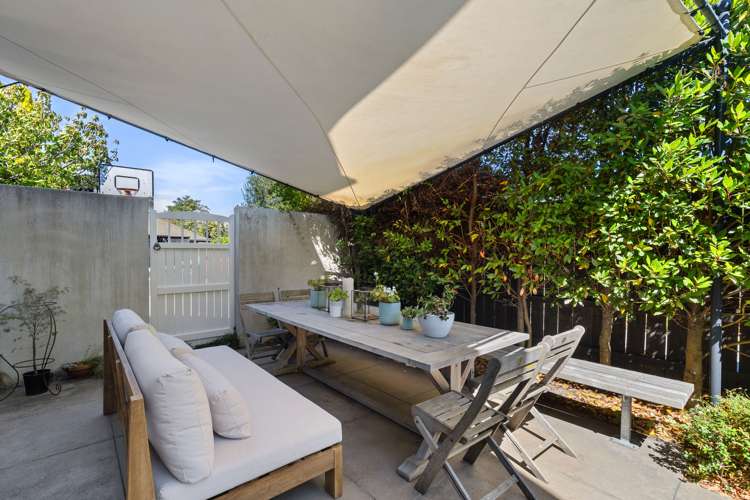 94 Saint Martins Road Saint Martins_6