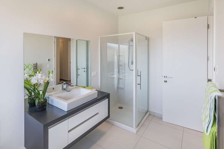 13 Coutts Lane West Melton_23