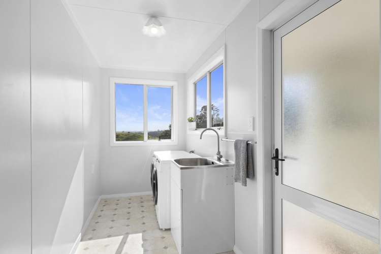 435 Barrett Road Omata_9