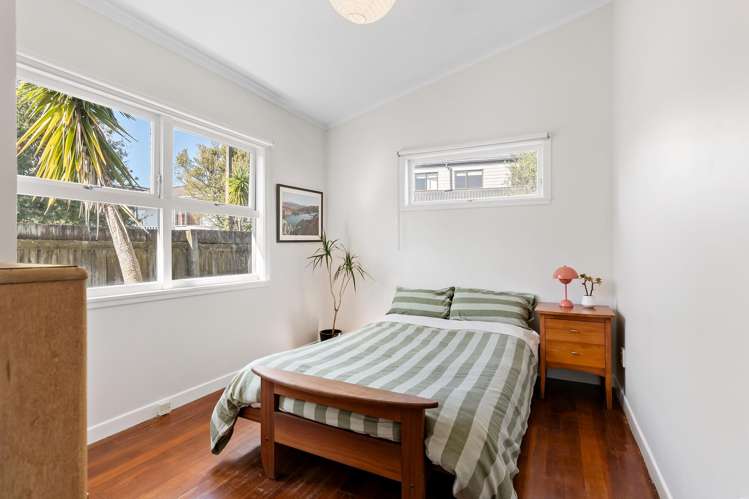 1/16a Bardia Street Belmont_8
