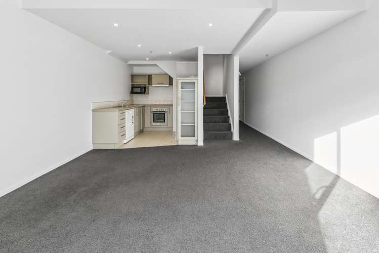 3/111 Coromandel Street Newtown_12