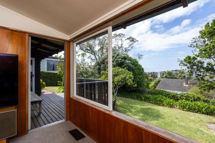 26 Martin Crescent Northcote_23