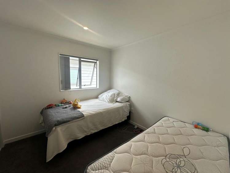 B/271 Te Atatu Road Te Atatu South_6