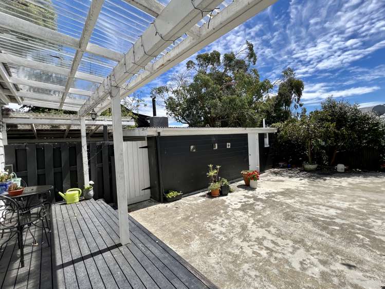 2 Grey Street Gladstone_16