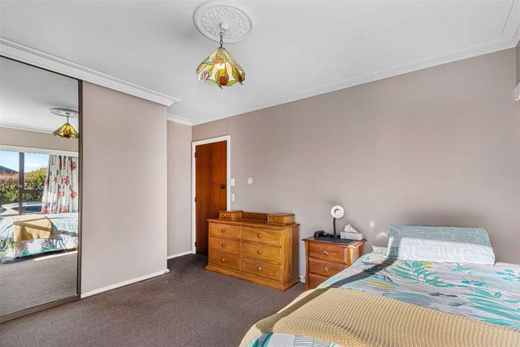 23 Oriana Crescent Hornby_6