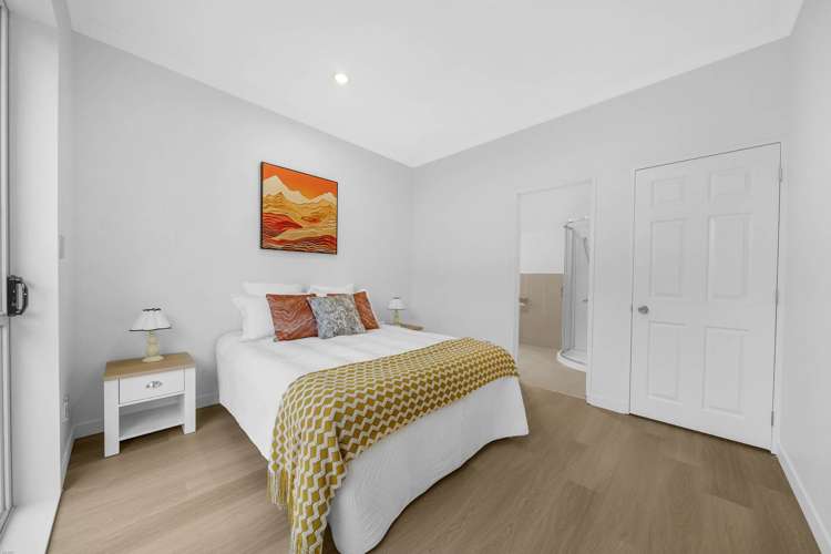 17 Andy Crescent Flat Bush_14