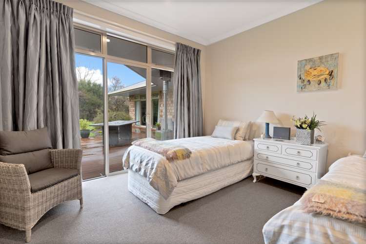 15 Green Lane Road Masterton_14