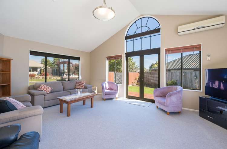 19 Appaloosa Avenue Richmond_9