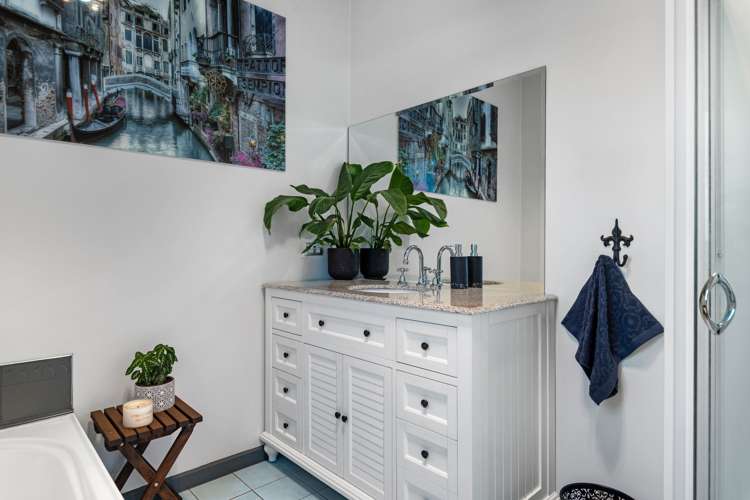 102 Somerfield Street Somerfield_25