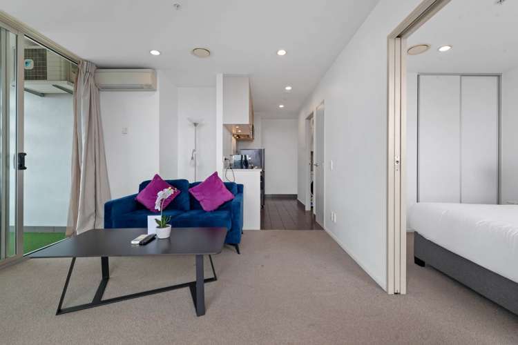 1208/17 Amersham Way Manukau_8