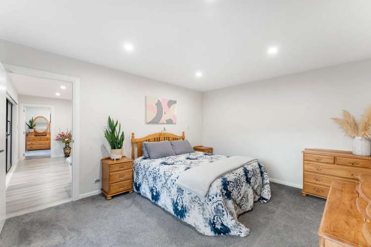 13 Michael Richard Place East Tamaki Heights_27