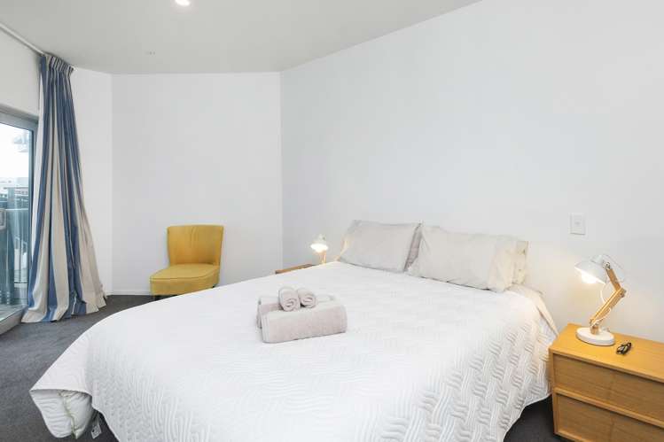 202/4 Reads Quay, Marinaview Gisborne_9