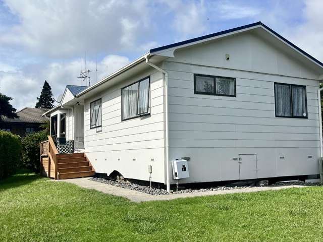 Well‑Presented Home in Popular Hamilton Location