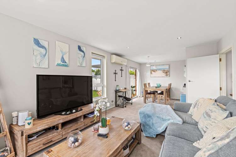 21 La Perouse Place Northcote_9