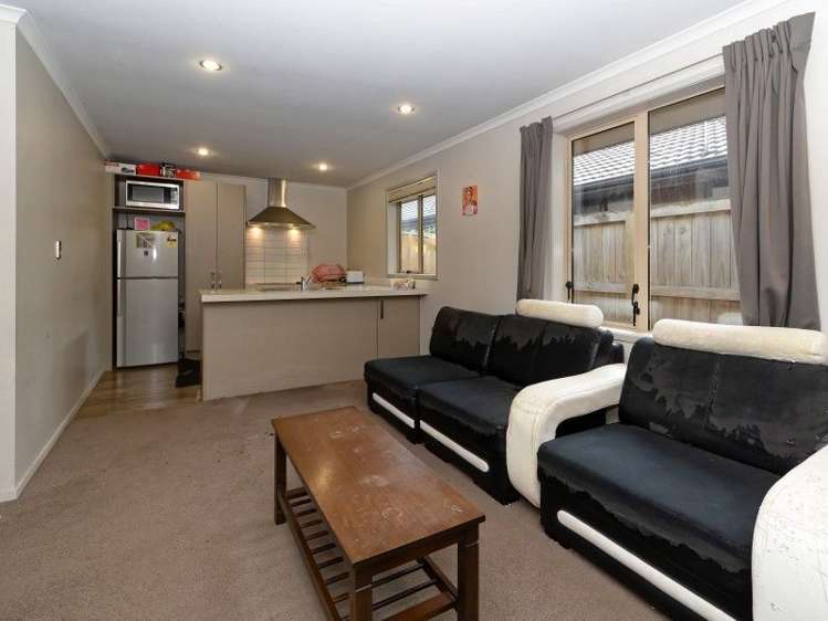 10/114 Old Farm Road Hamilton East_6