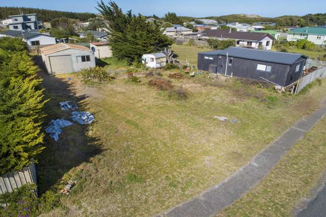 18 Te Kiri Street Himatangi Beach_1