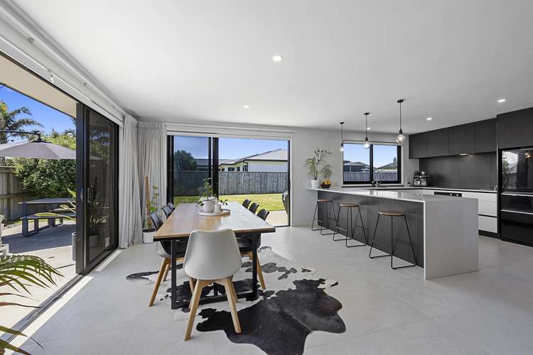 16 Desmond Place Bell Block_3