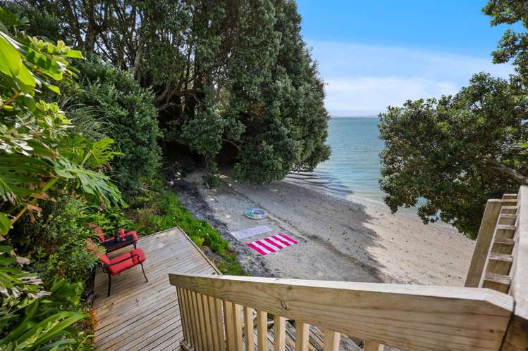 49 Torkar Road Clarks Beach_37