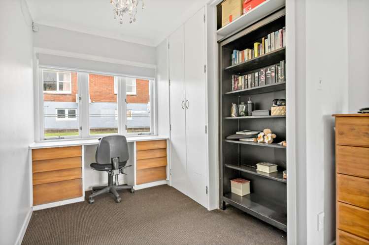 11 Khandallah Place New Windsor_24