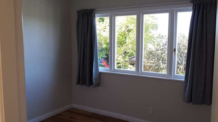 64A Titirangi Road New Lynn_7