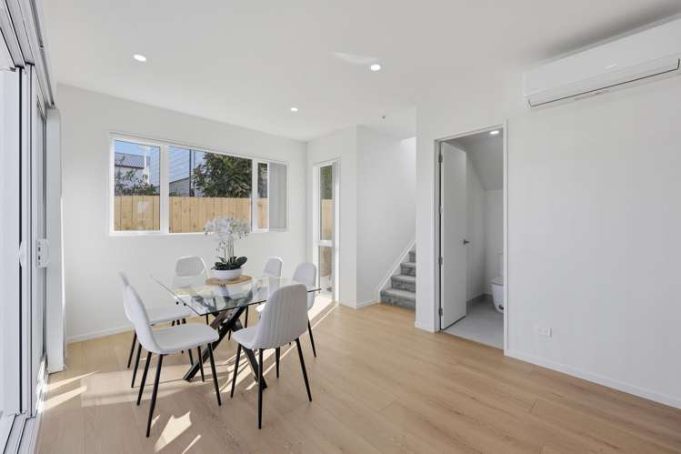 33 Sorrel Crescent Bucklands Beach_10