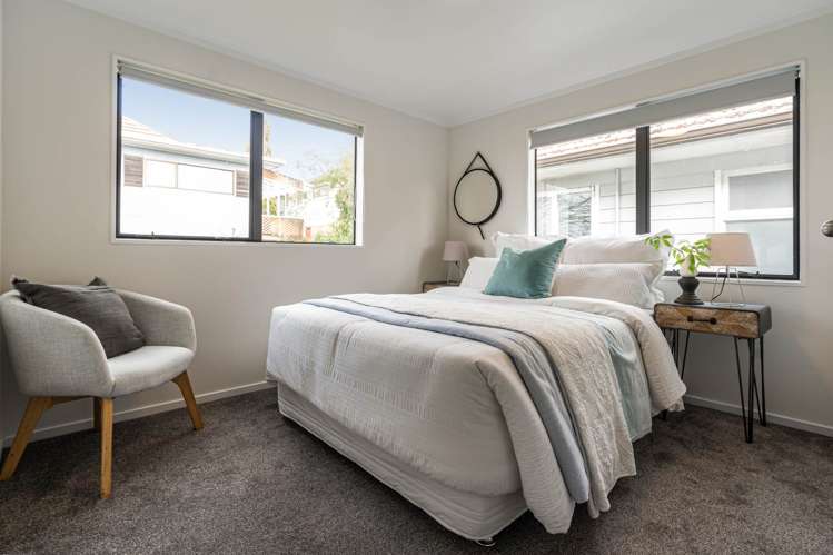 2/523 Glenfield Road Glenfield_9