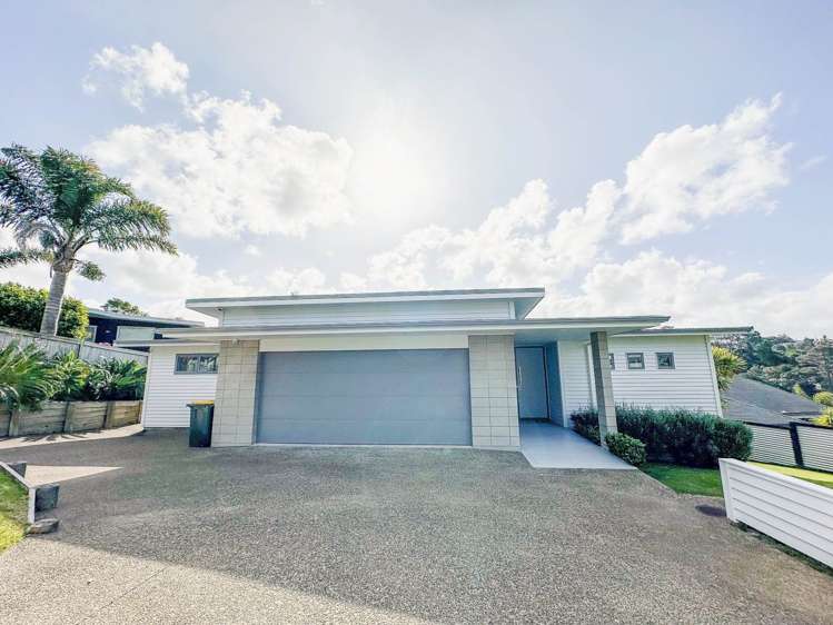 18 Hawaiian Parade Arkles Bay_0