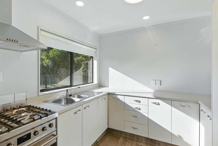 20a Wood Leigh Paraparaumu Beach_10