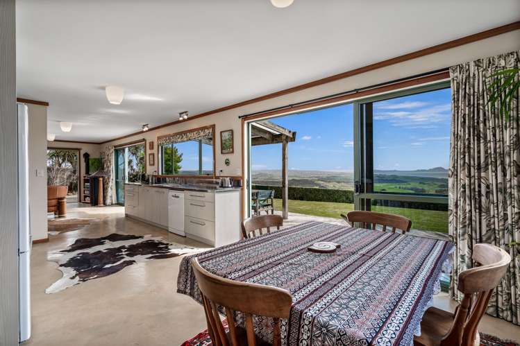 275 Massey Road Waipu_12