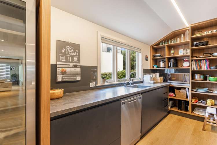 31 Seacliffe Avenue Belmont_25