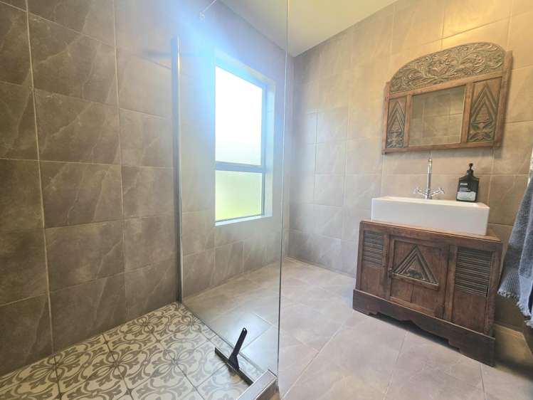 10A Wharfe Street South Hill_14