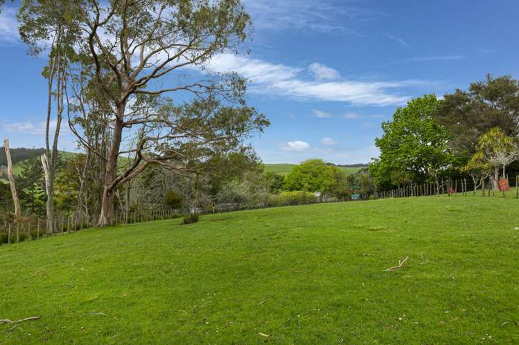 1187 Peak Road Helensville_20