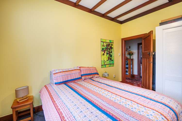 8 Burns Avenue Takaro_20