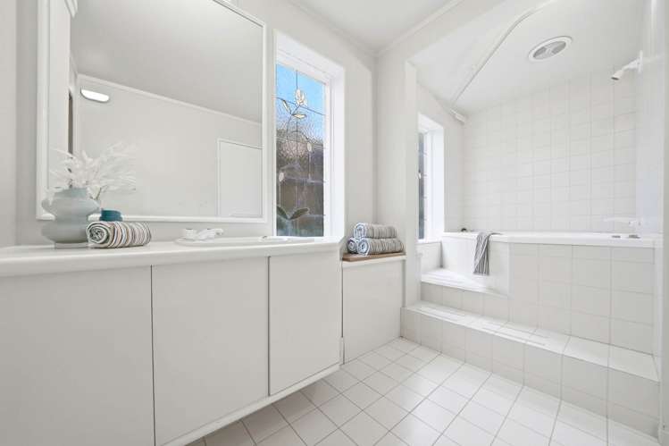 978 Beach Road Torbay_10