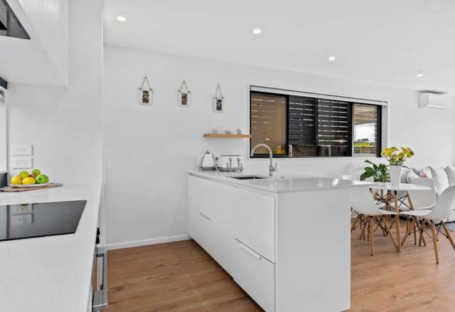 114 Bluebird Crescent Unsworth Heights_4