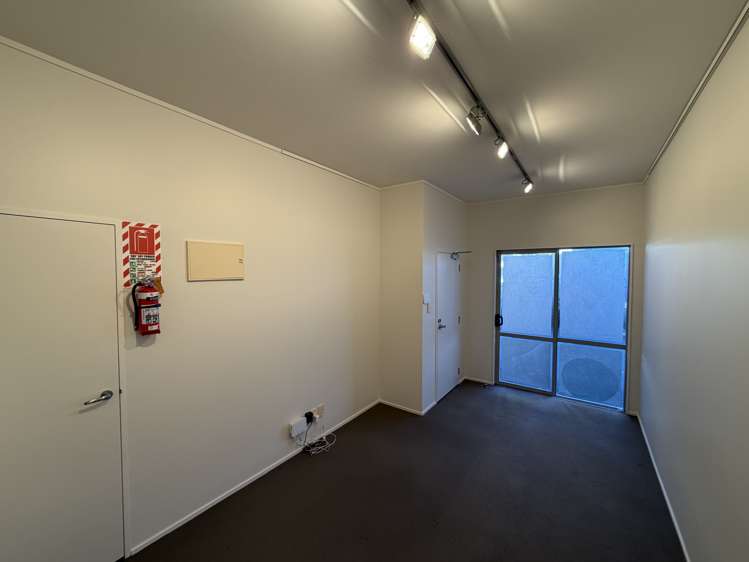 14/15 Bishop Lenihan Place East Tamaki_16