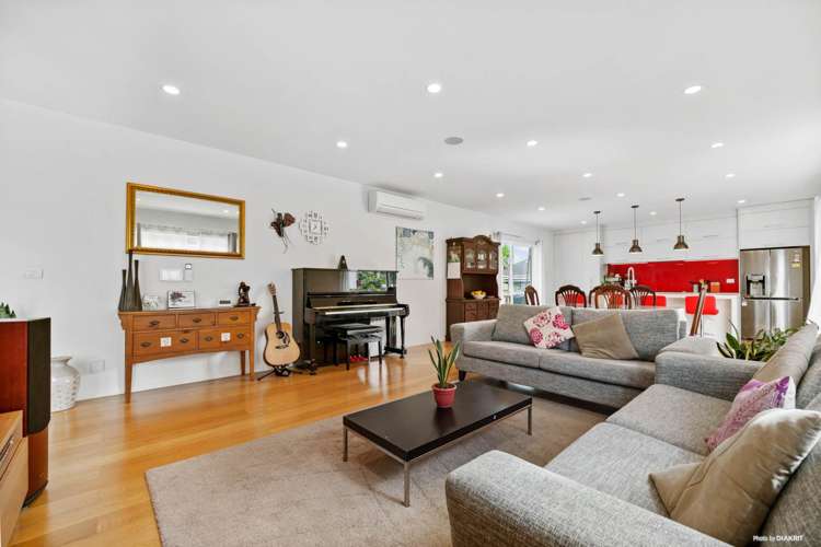 18a Peter Buck Road New Windsor_5