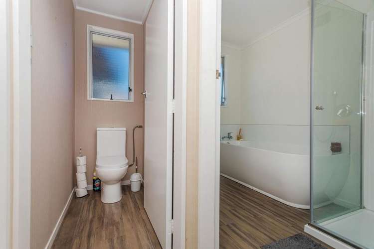 45 Guy Street Dannevirke_14