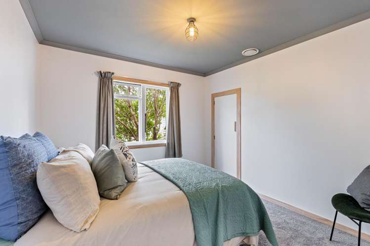 13 York Crescent Westown_10