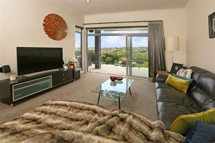 67 Lake Panorama Drive Henderson_12