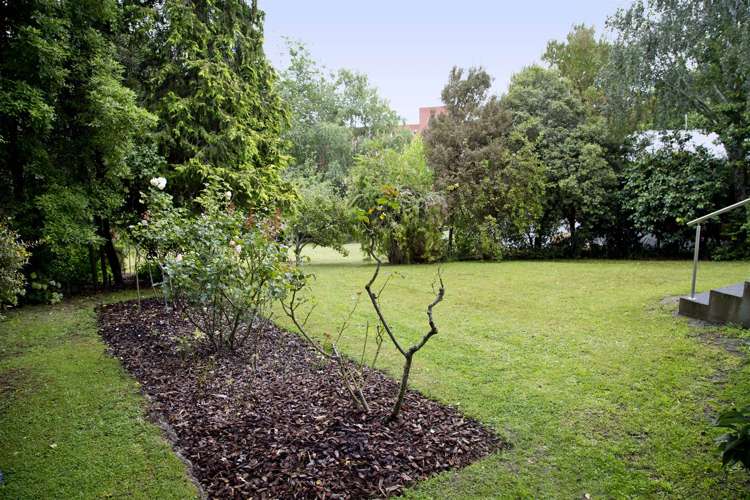 20c Hackthorne Road Cashmere_26