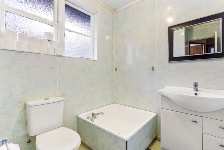 33 Taikata Road Te Atatu Peninsula_15